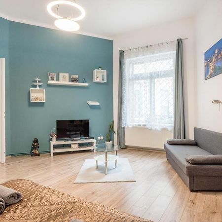 Downtown Tranquility Apartment Budapest Bagian luar foto