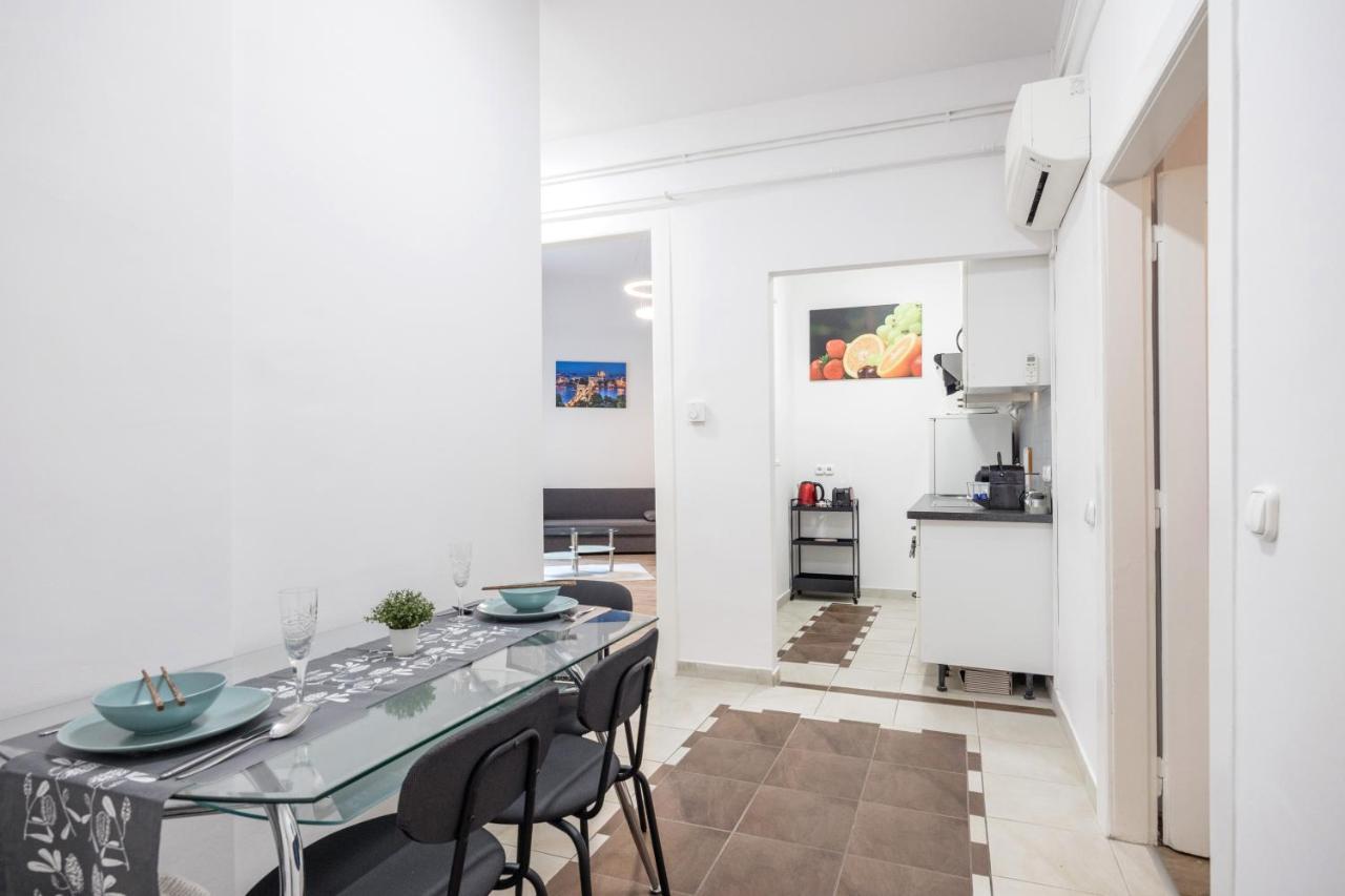 Downtown Tranquility Apartment Budapest Bagian luar foto