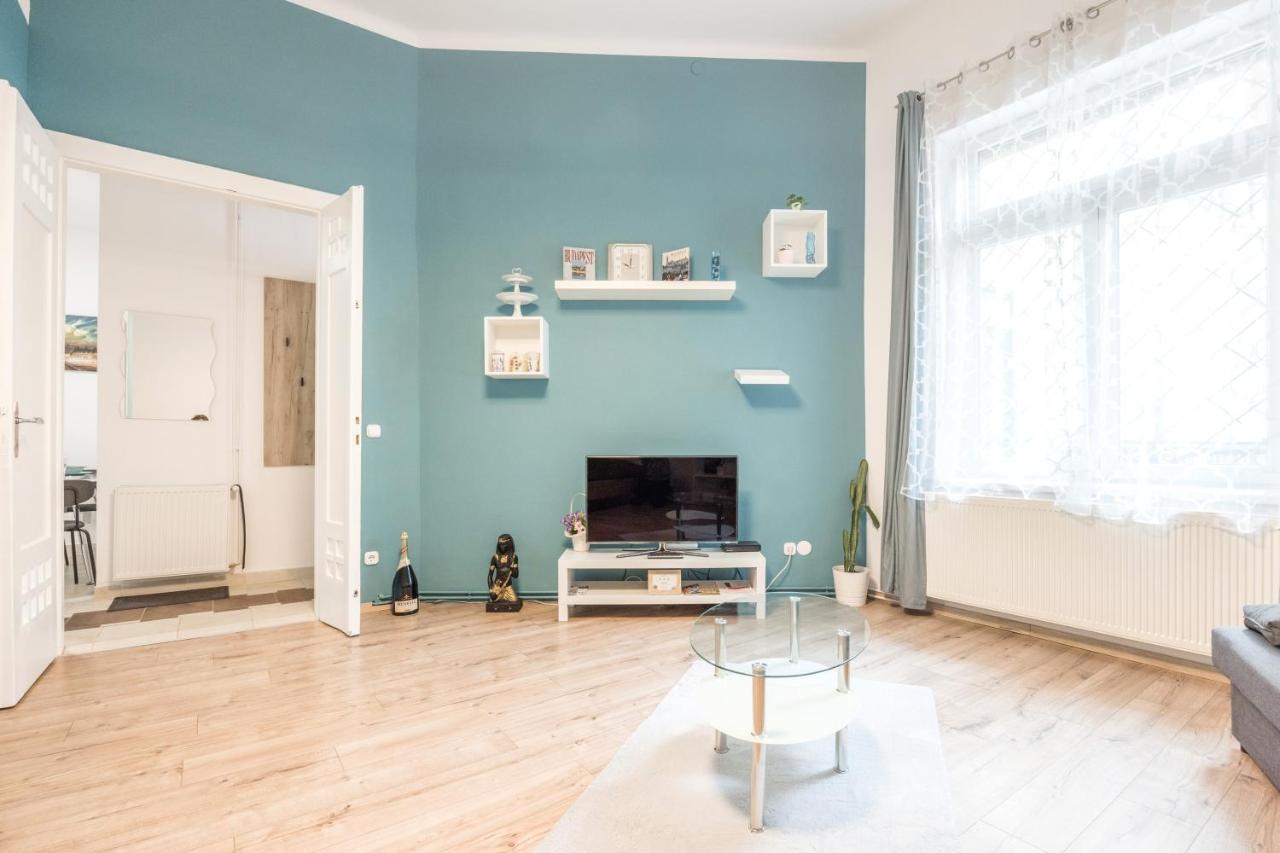 Downtown Tranquility Apartment Budapest Bagian luar foto