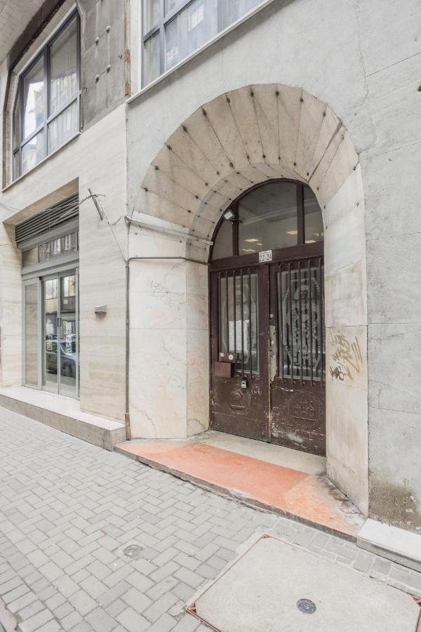 Downtown Tranquility Apartment Budapest Bagian luar foto